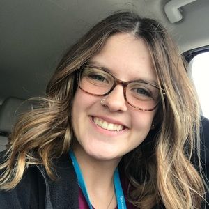 Meet your Posher, Samantha